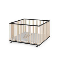 LAUFGITTER XXL 120x120 cm mit Schlupfsprossen - schwarz/natur - Premium Kollektion - Schwarz/Naturfarben, Holz (120/74/120cm) - Sämann – make a difference.