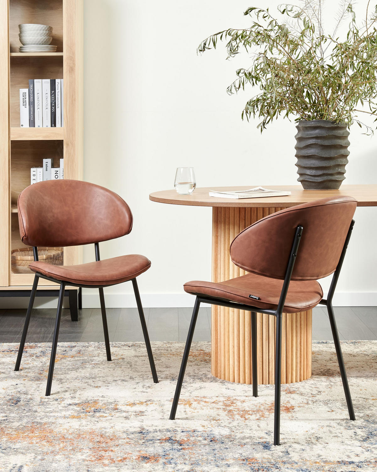 JÍDELNÍ ŽIDLE 2 ks sada Umělá kůže Hnědá Kiana - hnědá, plast (50/81/59cm) - Beliani
