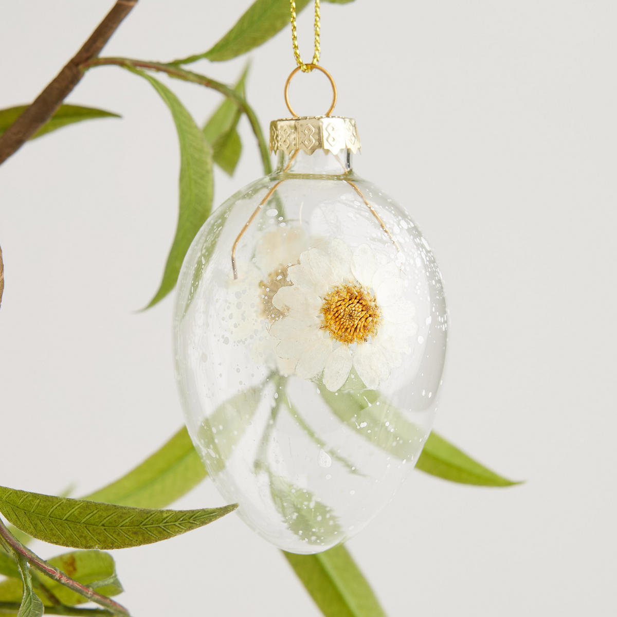 OSTERDEKO Margarety - Weiß, Kunststoff (5/8/5cm) - home&you