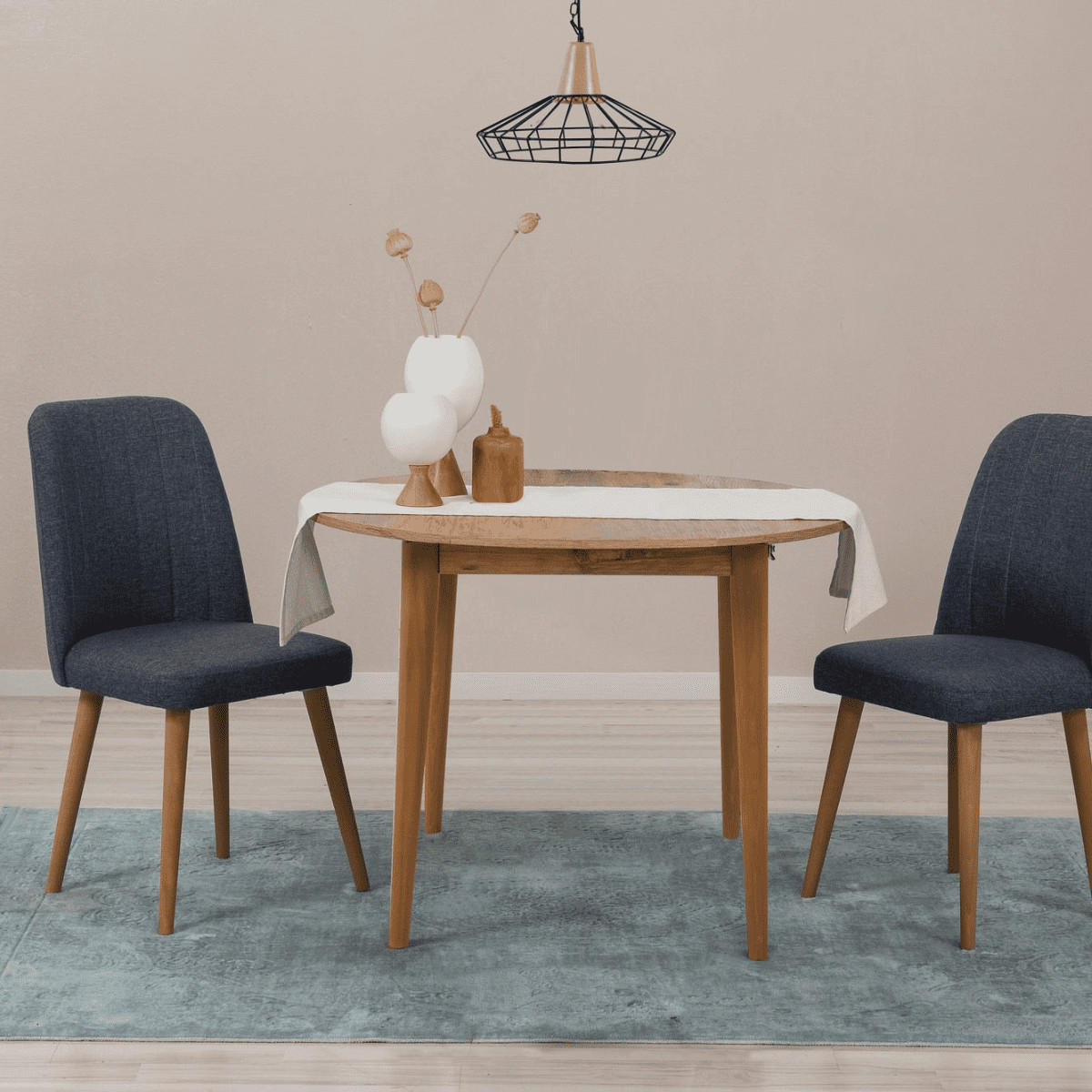 TISCH mit Massivholzbeinen - vina 100/100/75 cm - Beige, Holzwerkstoff (100/100/75cm) - Calicosy