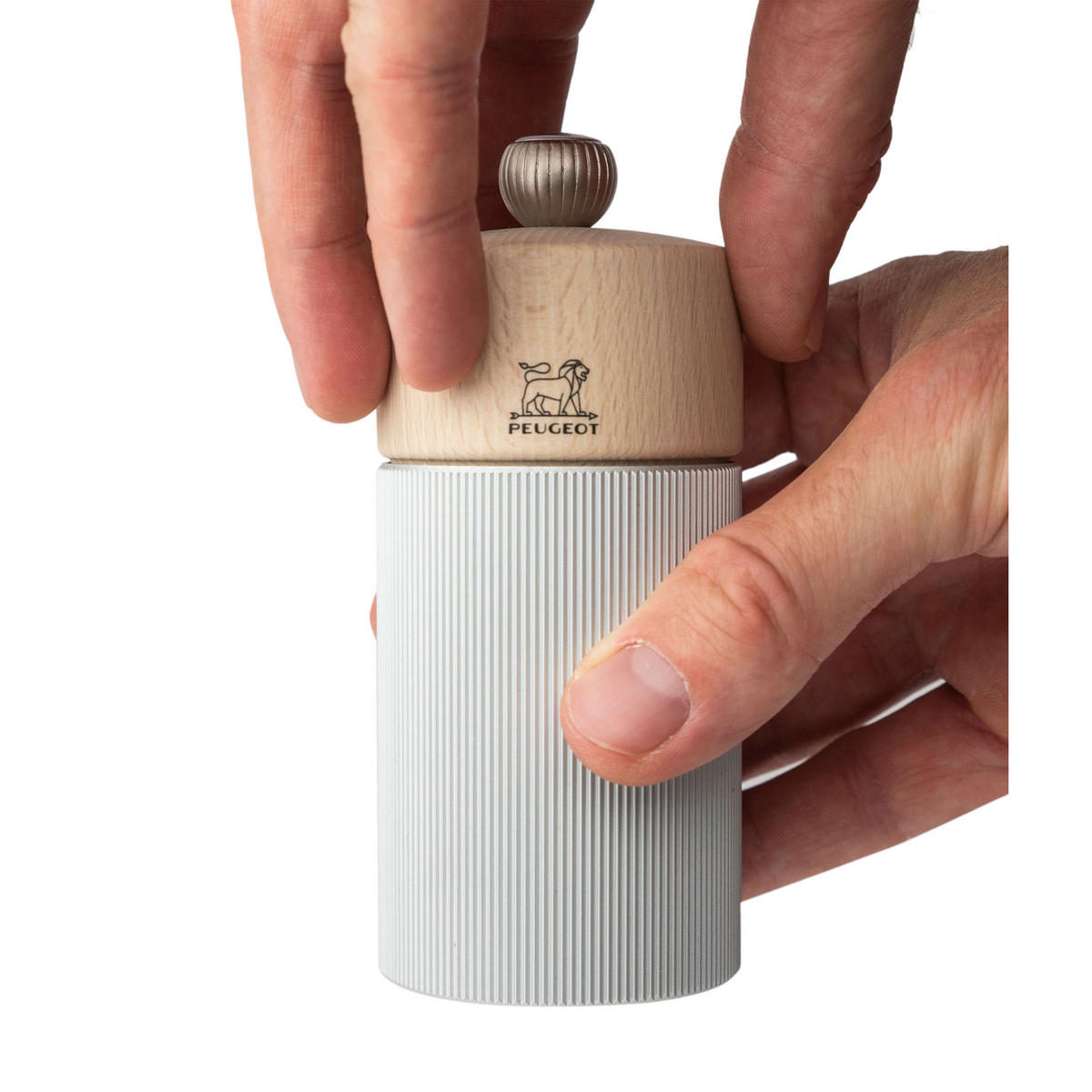 SALZMÜHLE Line 12cm Aluminium Buchenholz Natur Stahlmahlwerk - Grau, Metall (5.2/12/5.2cm) - PEUGEOT