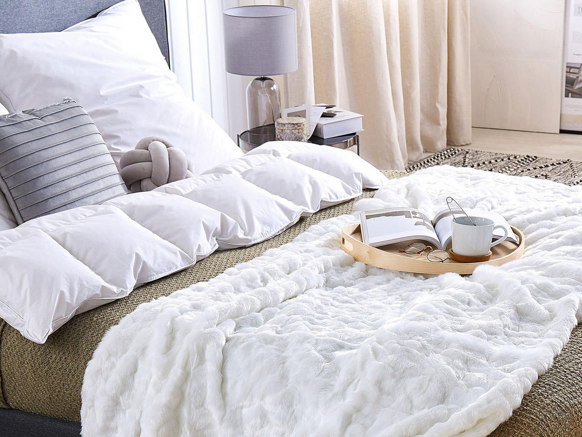 DECKE Cremeweiß Tourza 180/220 cm - Ecru, Textil (180/220cm) - Beliani