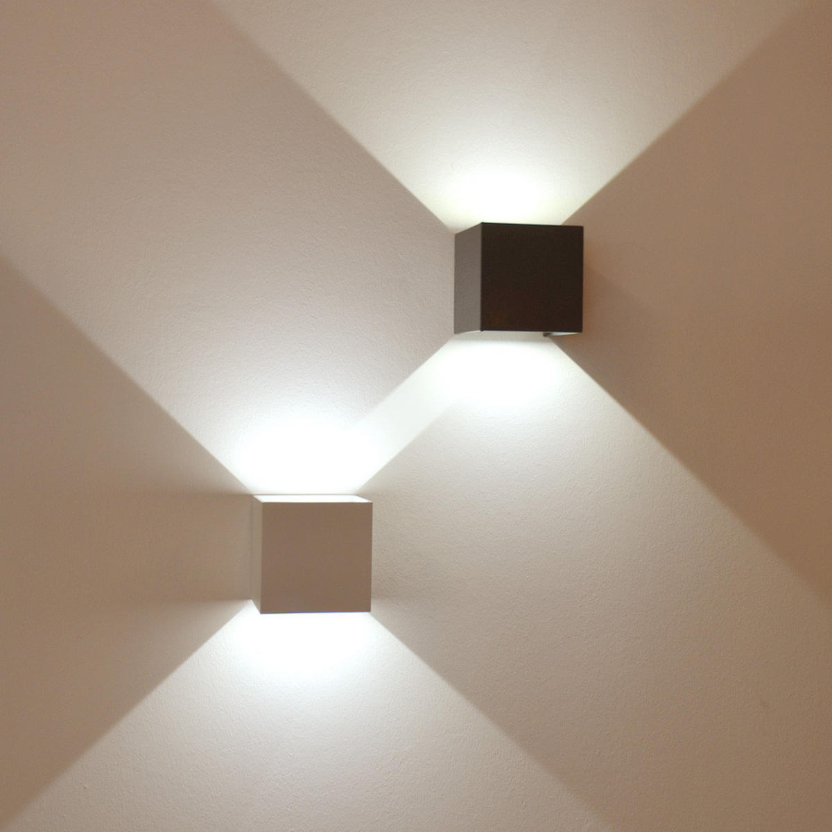 LED-WANDLAMPE Ixa mit Sensor Blattgold Quadratisch - Goldfarben, Metall (10/10/10cm) - s.luce