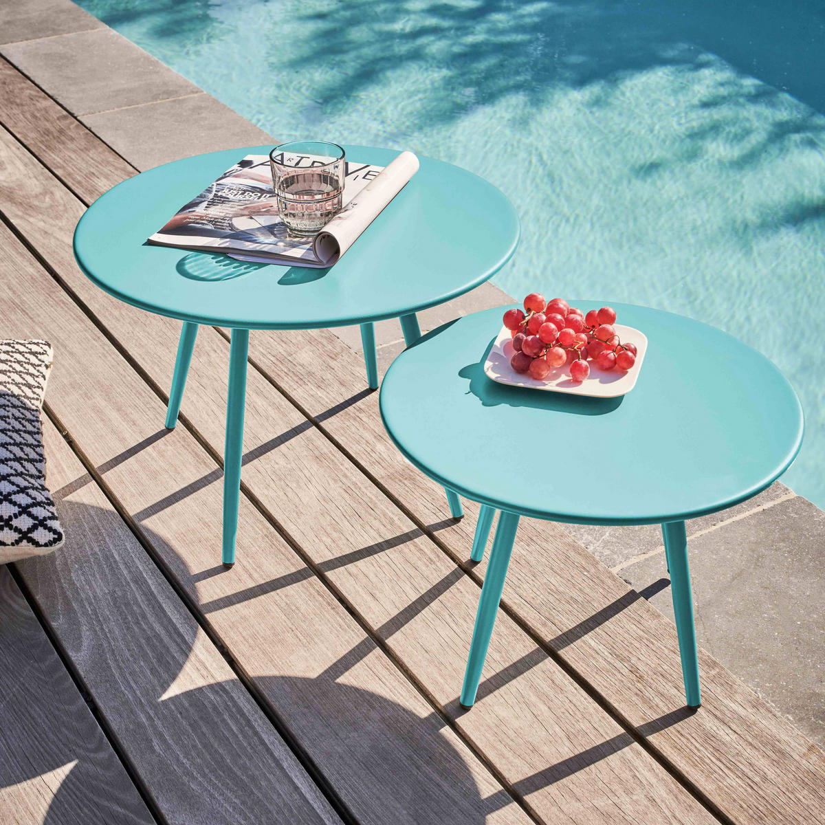 GARTEN-LOUNGETISCH, Türkisblau - Hellblau, Metall (40/40/30cm) - Oviala
