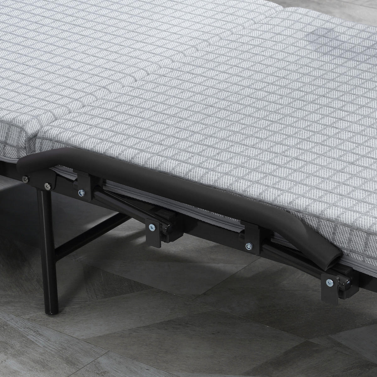 KLAPPBETT 70x190 cm DE-10739 neigbare Rücklehne & 8 Rollen Hellgrau - Hellgrau, Metall (70/190cm) - ComfortXL