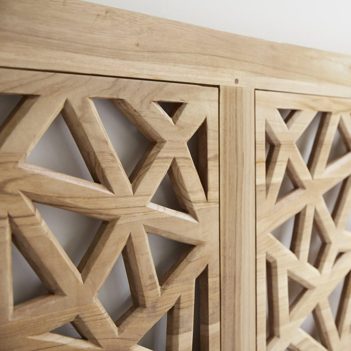 KOPFTEIL Gentong Natur aus Teak - Naturfarben, Holz (210/110/4cm) - Tikamoon