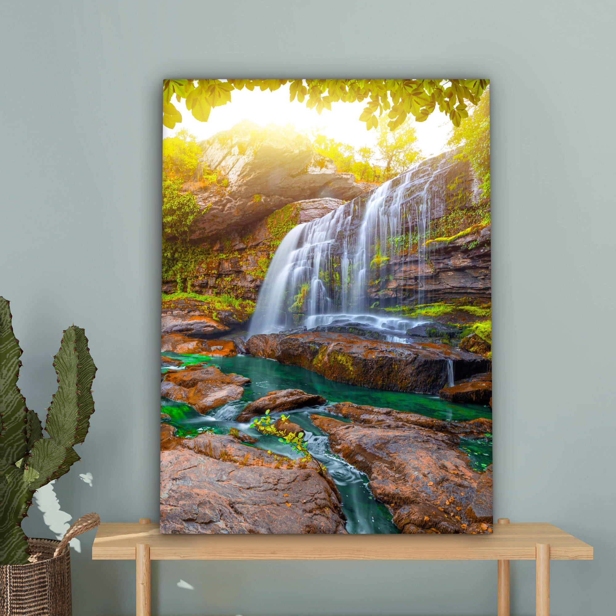 LEINWANDBILD Natur - Wasserfall - Pflanzen - Bäume - Sonne 60x80 cm - Olivgrün, Textil (60/80cm) - MuchoWow