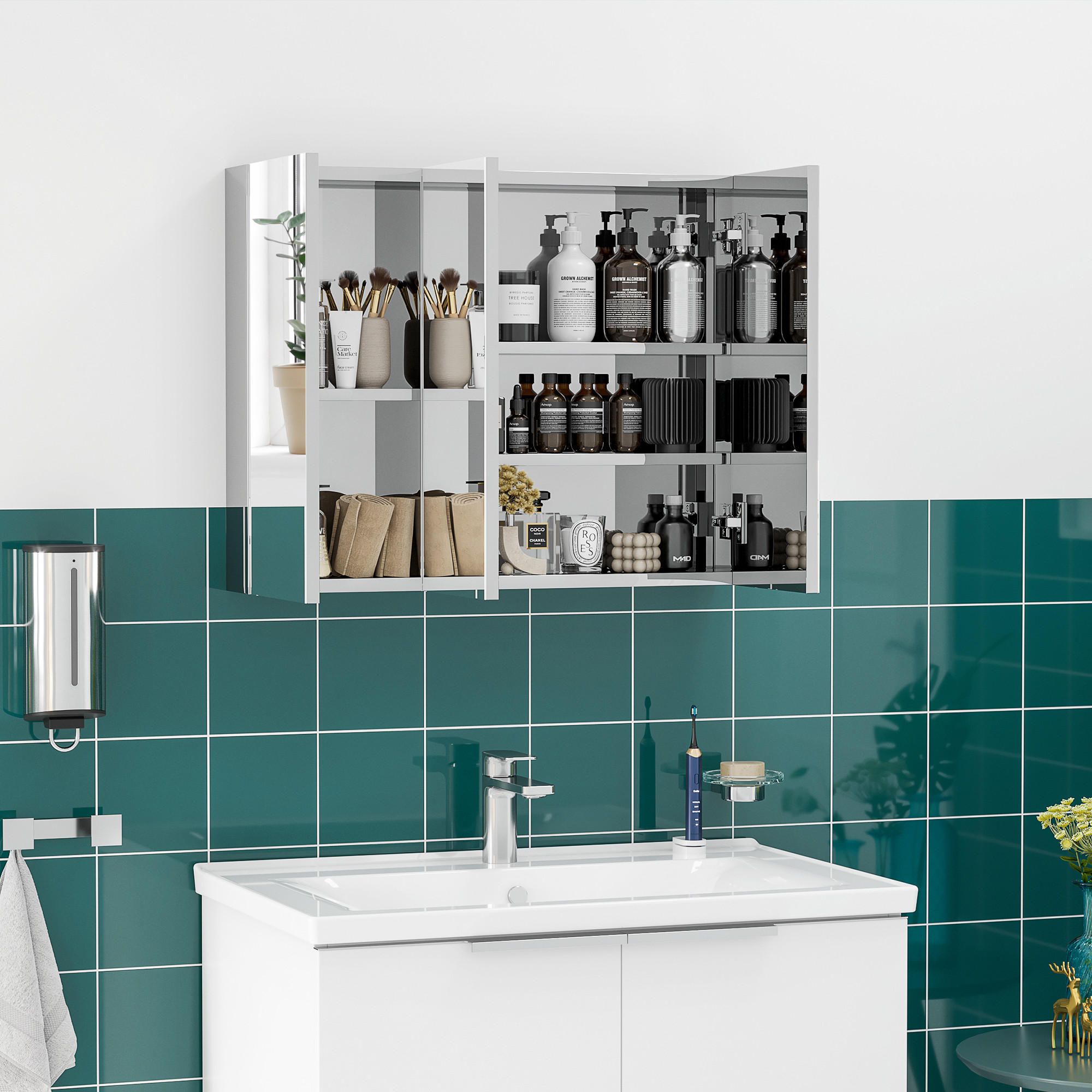 SPIEGELSCHRANK mit 5 Ablagen, 3 Glastüren, Edelstahl, 70 x 12 x 55 cm, Silber - Silberfarben, Glas (12/55/70cm) - Kleankin
