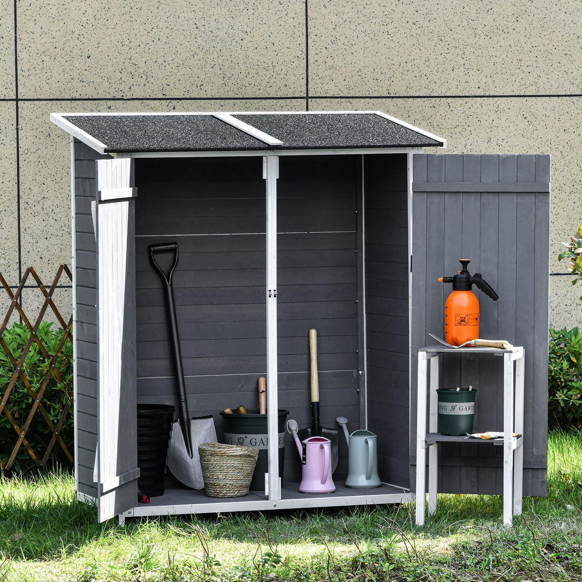 ZAHRADNÍ SKŘÍŇ, kůlna na nářadí se 2 dveřmi, protiskluzový design, smrkové dřevo, šedá+bílá - různobarevná, dřevo (75/160/139cm) - Outsunny