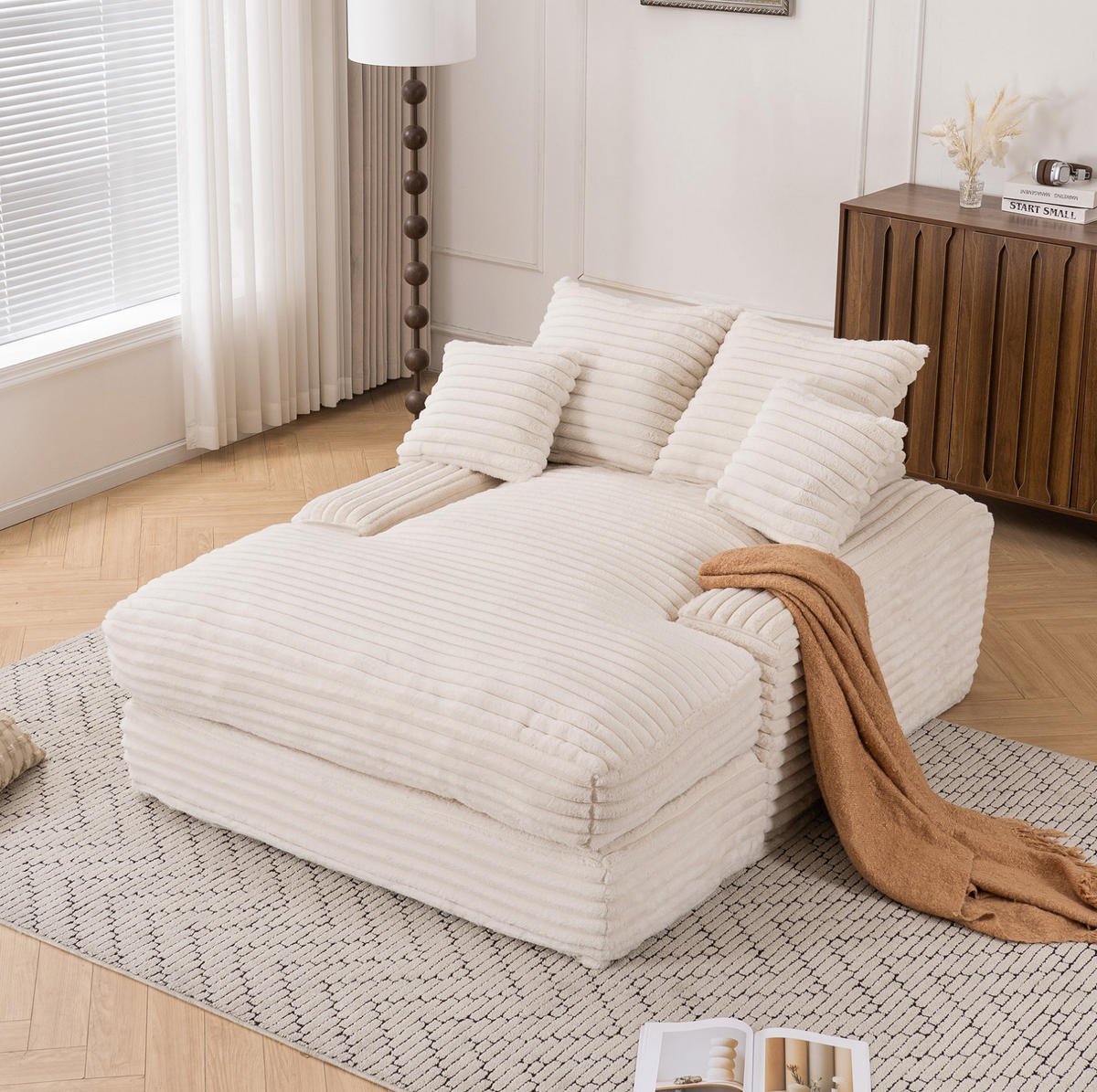 CHAISELONGUE Cordstoff mit Memory-Schaum und 4 Kissen 137/175/63 cm Beige - Beige, Textil (137/63/175cm) - Redom