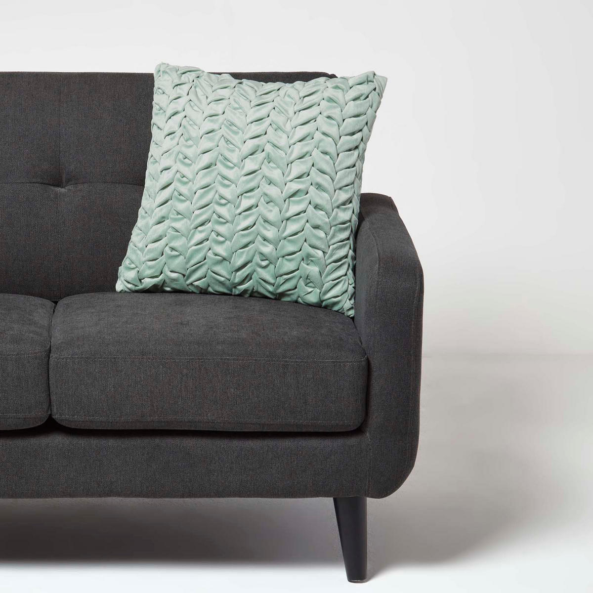 SAMTKISSEN Grace mint 45/45 cm plissiert in Flechtoptik - Mintgrün, Textil (45/45cm) - Homescapes