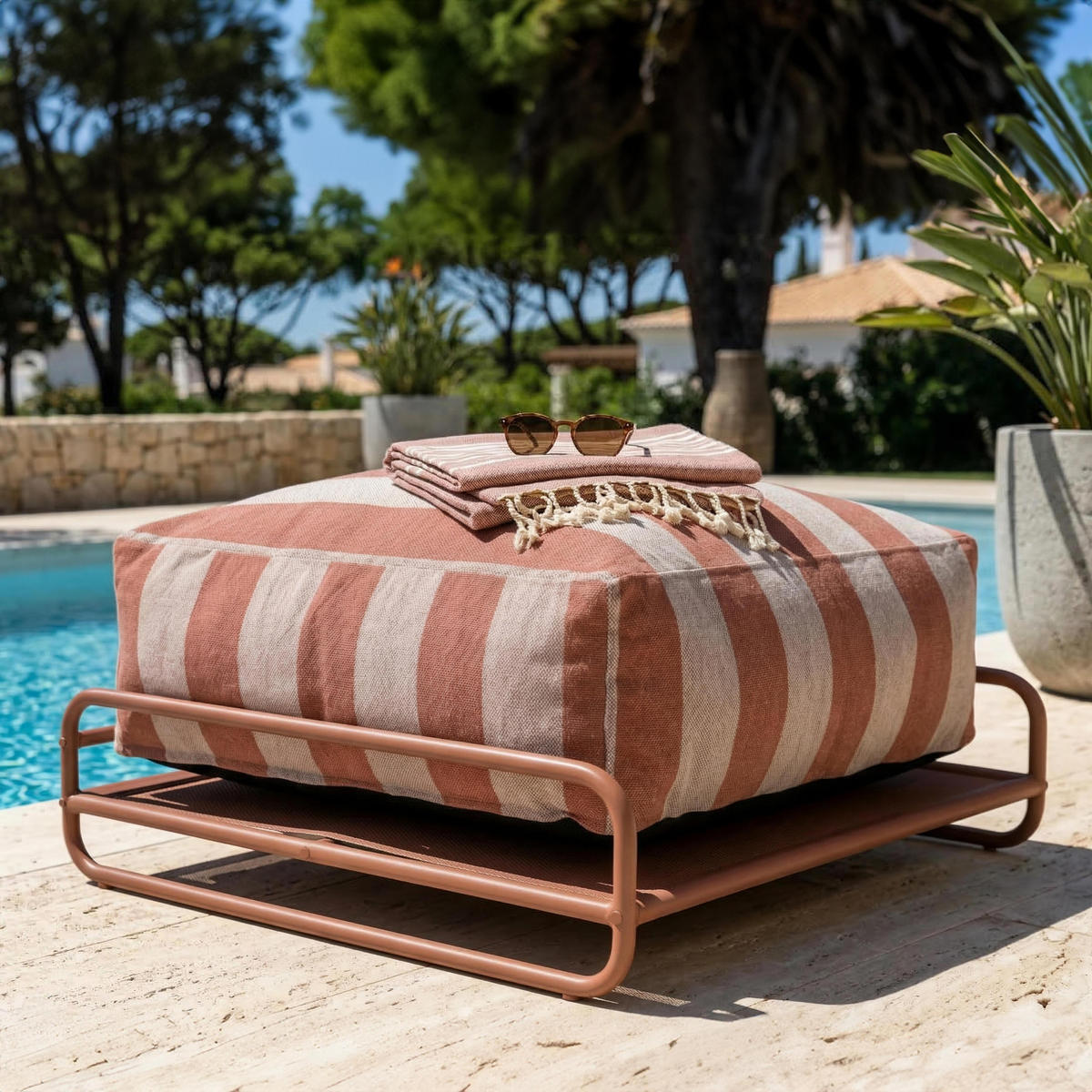 GARTENHOCKER terrakotta - Braun, Textil (97/42/97cm) - Oviala