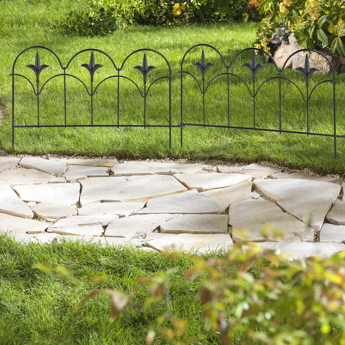 4xBEETEINFASSUNG - Schwarz, Metall (39/28.5/1cm) - Relaxdays