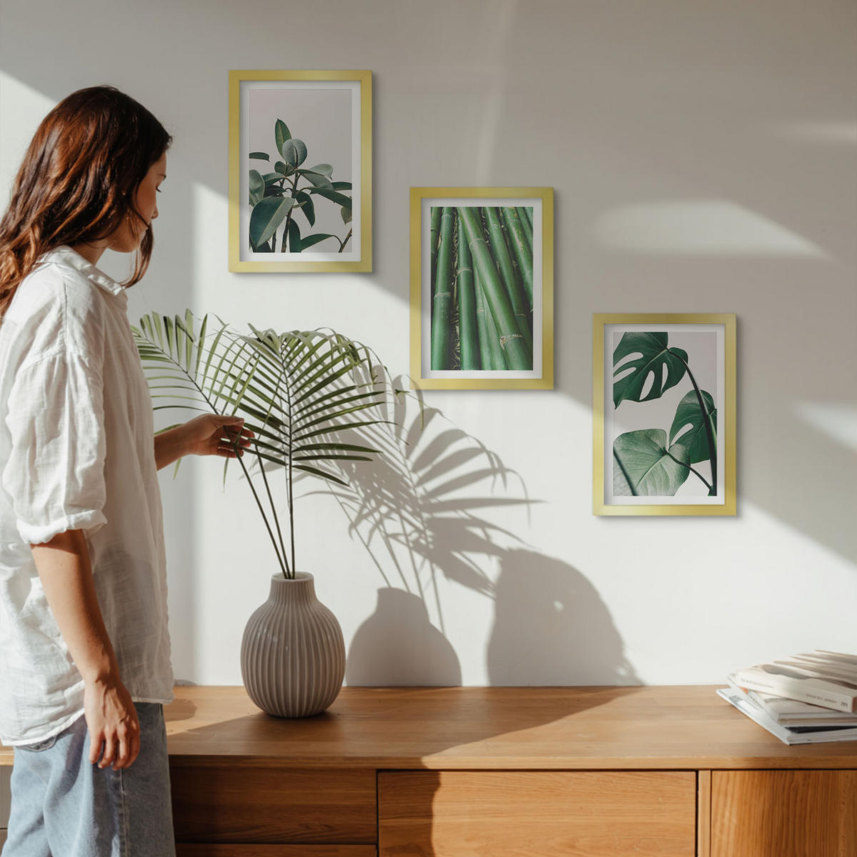 BILDER SET 3er Set - 20x30 cm Goldrahmen - Bambusstängel und Monstera-Blätter - Goldfarben, Kunststoff (20/30cm) - TULUP
