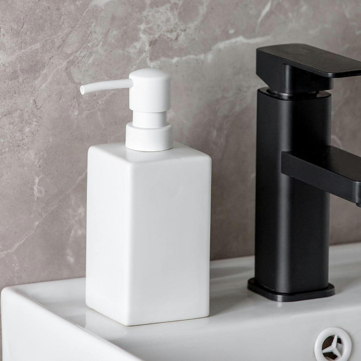 SEIFENSPENDER Keramik Mattweiß 400 ml - Weiß, Keramik (6.8/17.5/6.8cm)