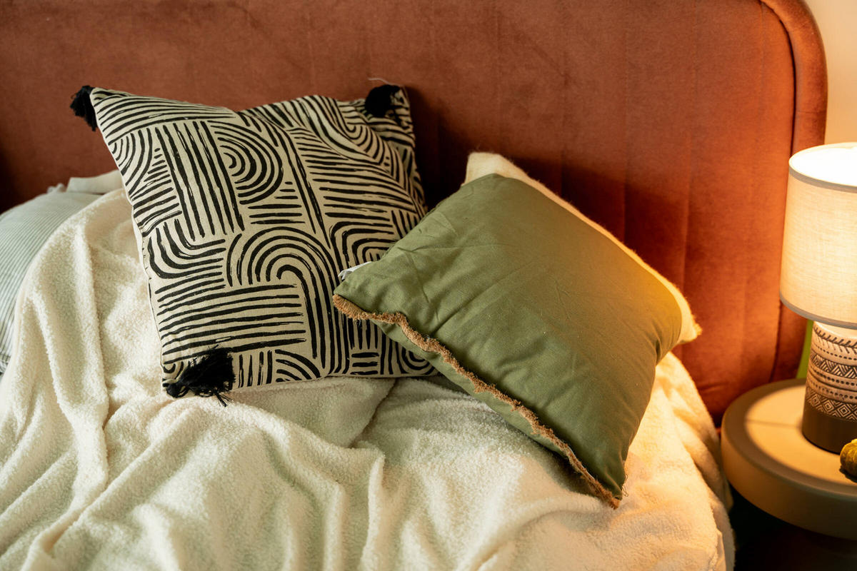 ZIERKISSEN Pandore 45/45 cm - Schwarz, Textil (45/45cm) - Douceur d´intérieur