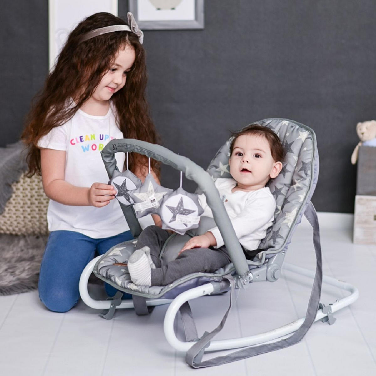 BABYWIPPE Eliza beige-weiß Spielbogen, Tragegriffe, 3-Punkt-Gurt, arretierbarer Schwingeffekt - Beige, Metall - Lorelli