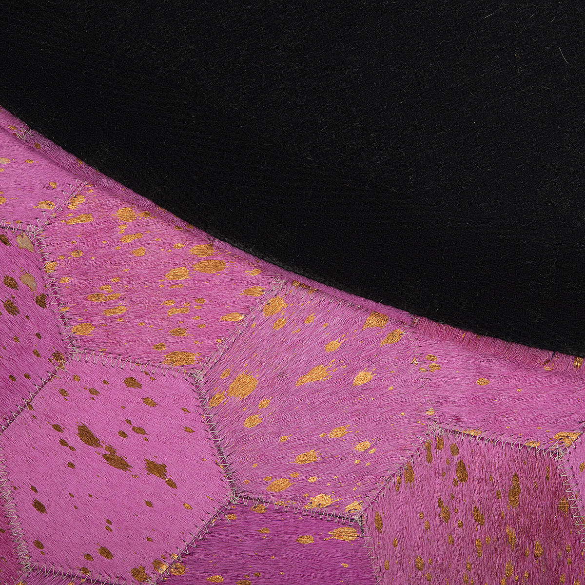 KURZFLOR-TEPPICH Zeytin 140/140 cm - Pink, Fell (140/140cm) - Beliani