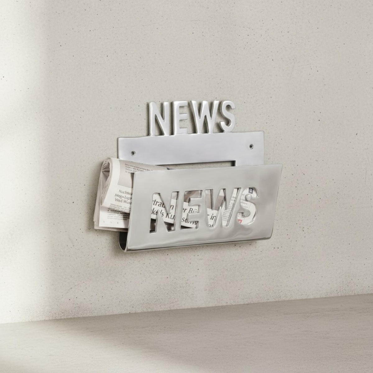 ZEITUNGSHALTER Aluminium Design für die Wand großes Ablagefach 30x27cm - Silberfarben, Metall (30/27/4cm) - KADIMA DESIGN