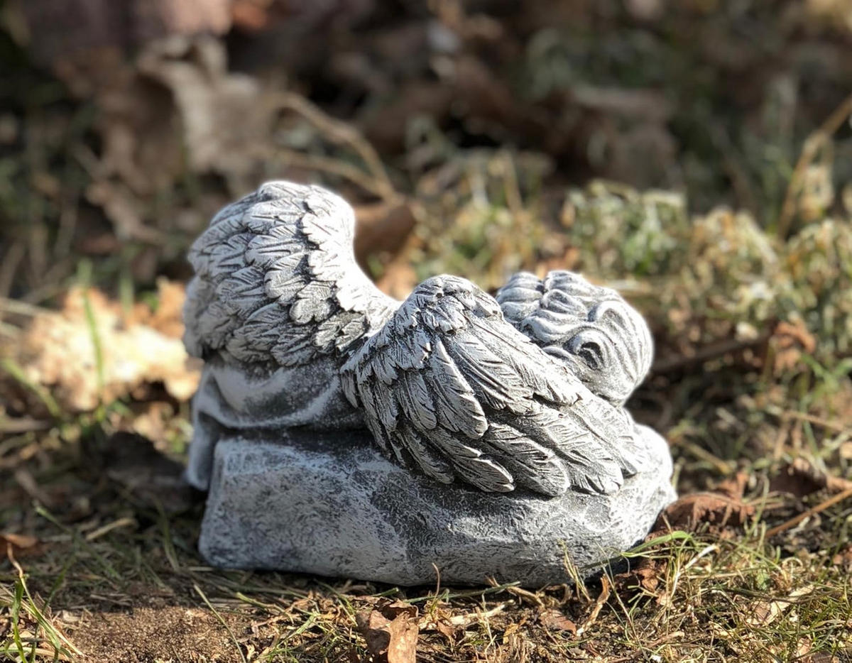 STEINFIGUR Grabschmuck Engel auf Fels Ich denke an Dich frostfest wetterfest - Grau, Stein (15/12/8cm) - stoneandstyle