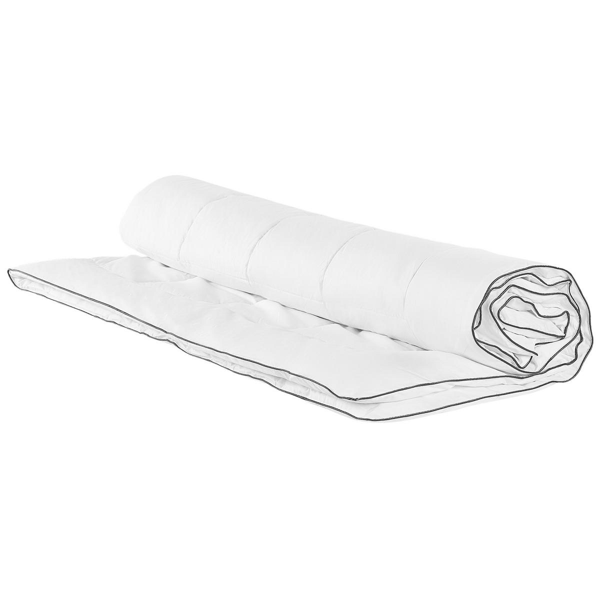 PŘIKRÝVKA Mikrofaser Středně teplá 135/200 cm Koutra - bílá, textil (200/135cm) - Beliani