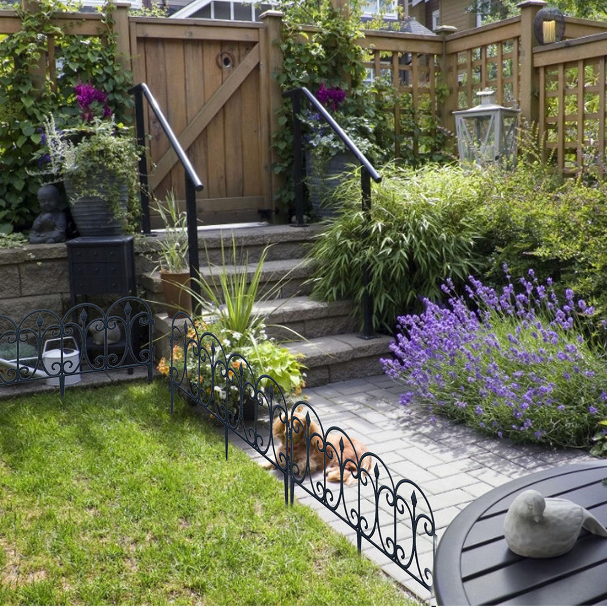 GARTENZAUN 6er-Set aus Kunststoff in schwarz Europäischer dekorativ rost und UV-beständig ohne Werkzeug je 60 x 33 cm - Schwarz, Kunststoff (4/33/60cm) - Livingandhome