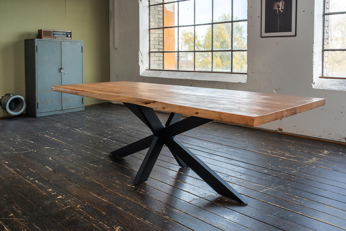 ESSTISCH MIT BAUMKANTE SELVA Braun Akazie - Schwarz/Braun, Holz/Metall (240/100/78cm) - KAWOLA