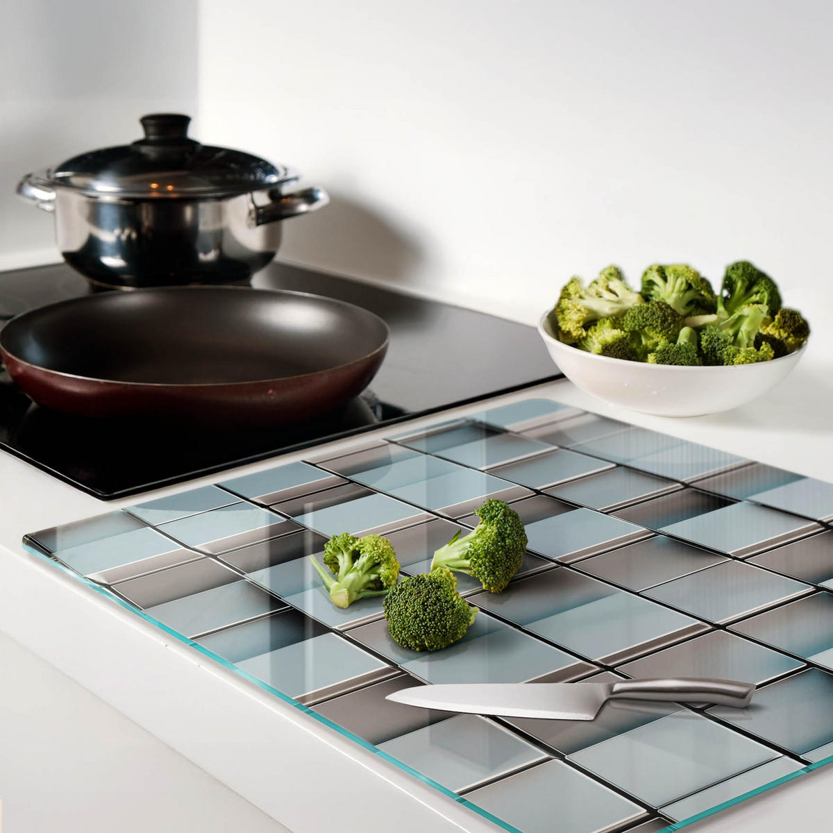 GLASPLATTE 60x52 cm Würfel - Grau, Glas (60/0.4/52cm) - TULUP