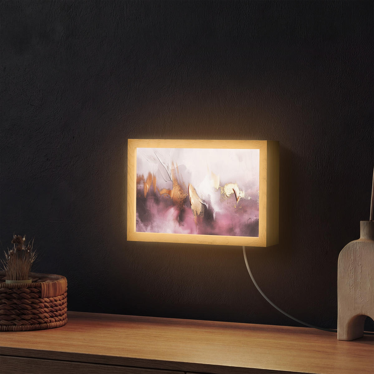 NÁSTĚNNÁ LAMPA Fialová - abstraktní - barva - zlatá 30x20 cm - světle fialová, kompozitní dřevo (30/20/8cm) - OnlyWow