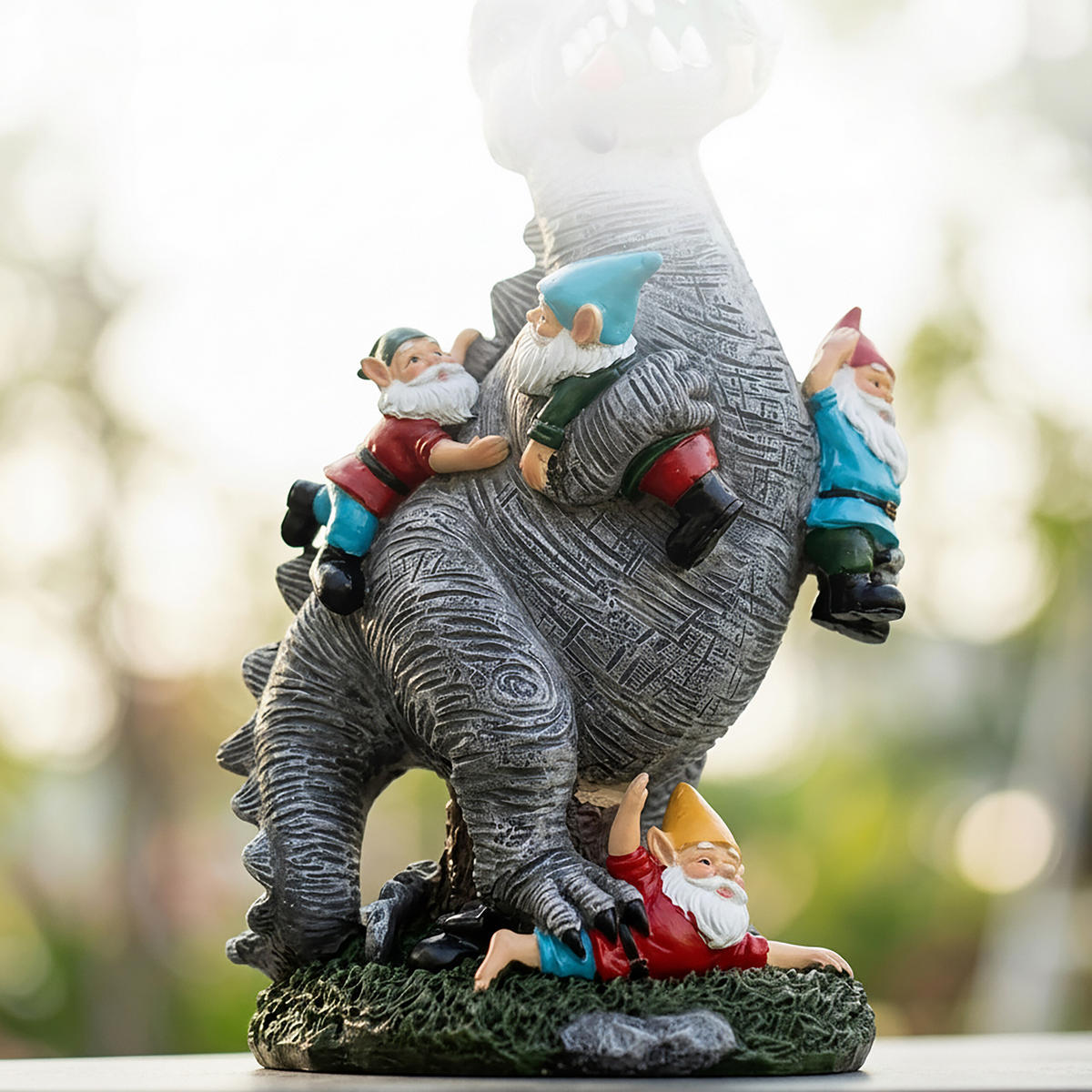 ZAHRADNÍ soška T-Rex - různobarevná, plast (15.5/28.5/9cm) - Relaxdays