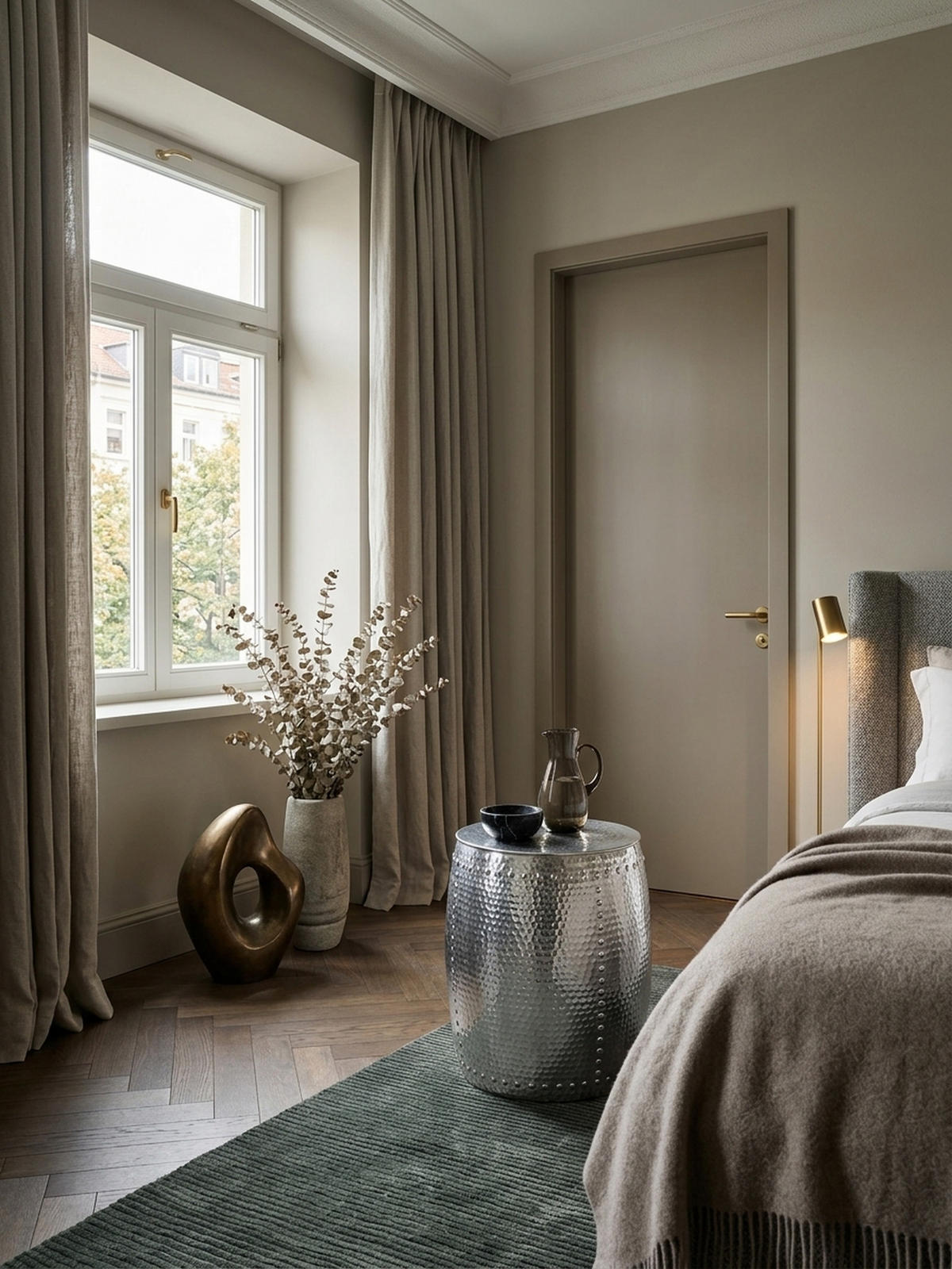 BEISTELLTISCH Aluminium Orientalisch Hammerschlag ENNS, Silber 42x42x49 cm - Silberfarben, Metall (42/42/49cm) - KADIMA DESIGN