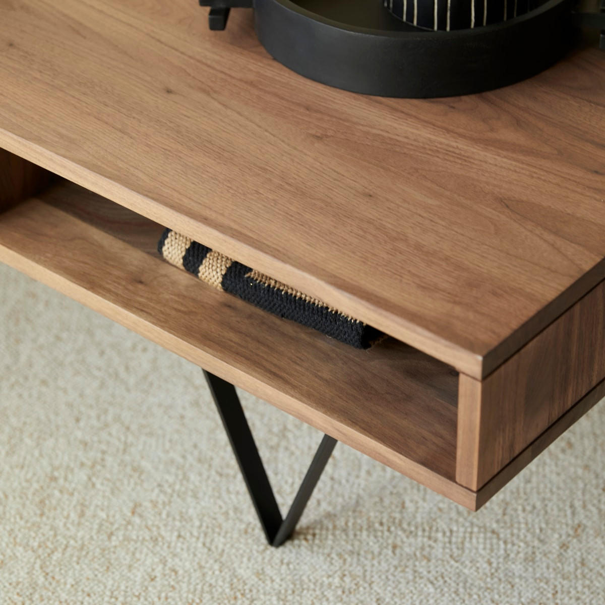 COUCHTISCH Metric Dunkelbraun aus Walnuss - Dunkelbraun, Holz (70/115/40cm) - Tikamoon
