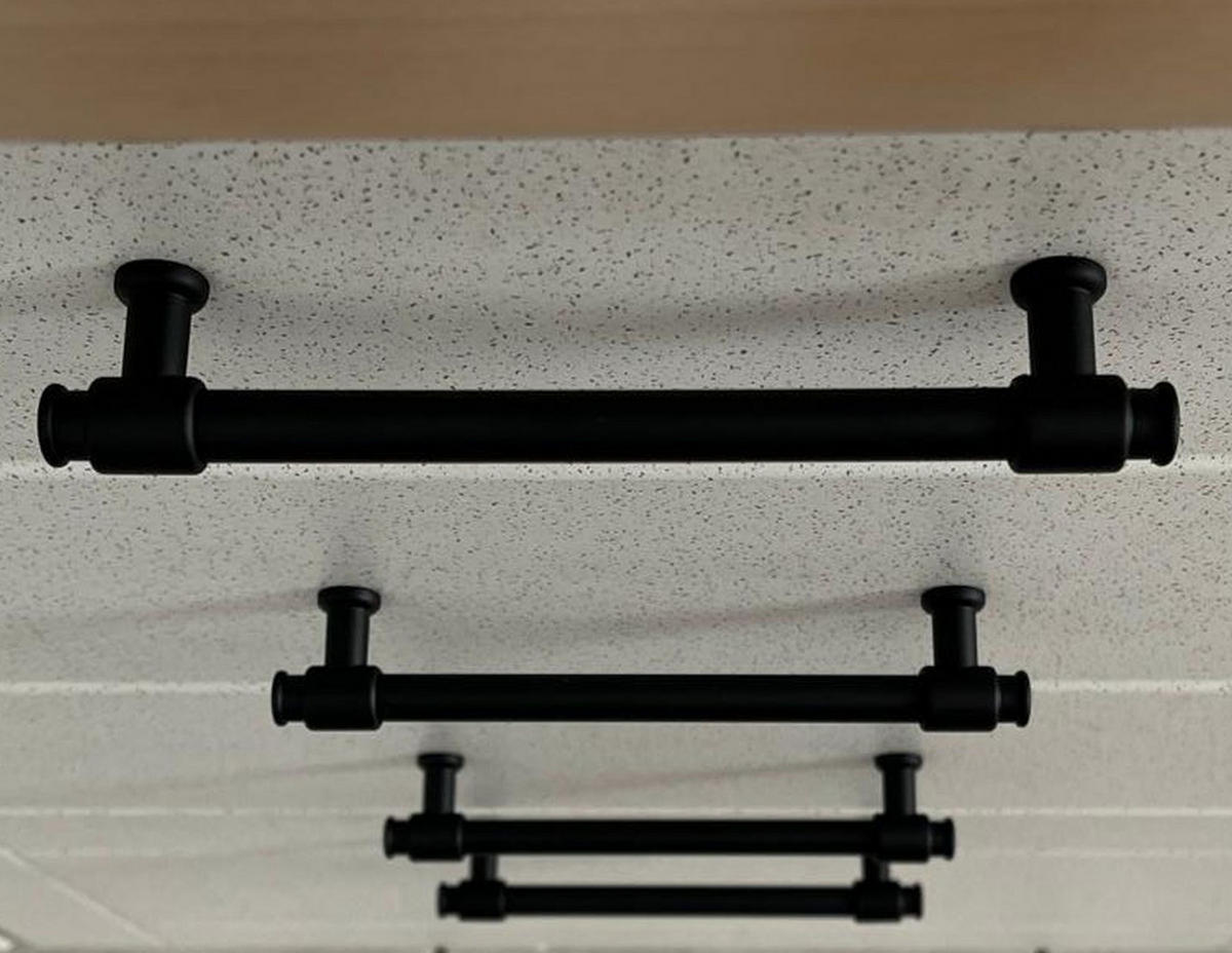 MÖBELGRIFF BA 192mm, Küchengriff Schwarz matt, Schrankgriff modern - Schwarz, Metall (1.2/3/22.2cm)