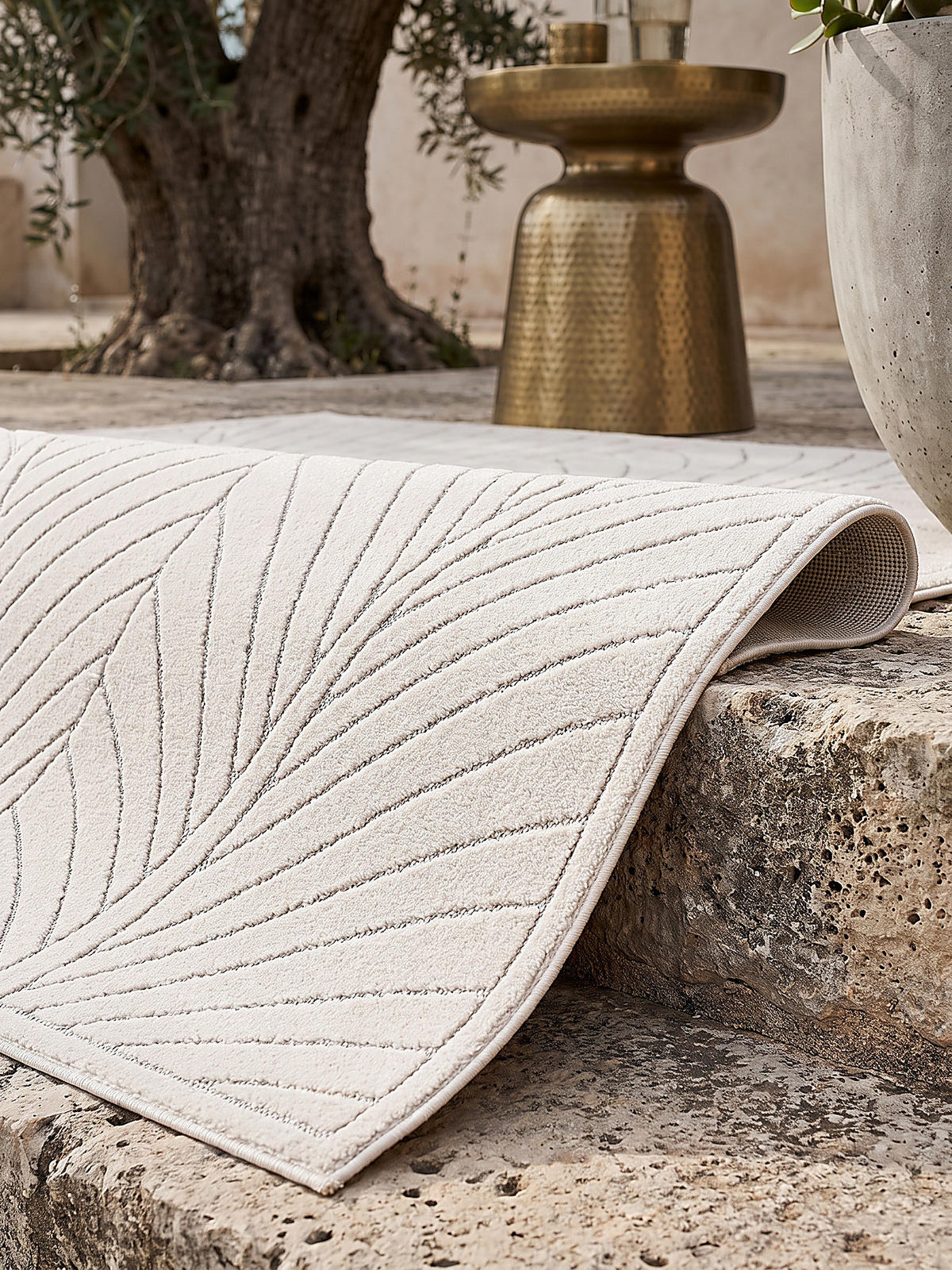 TEPPICH Outdoor, Fußbodenheizung-geeignet, mit Blattmotiv, ENGADIN in Creme, 240 x 340 cm - Creme, Textil (240/340cm) - KADIMA DESIGN