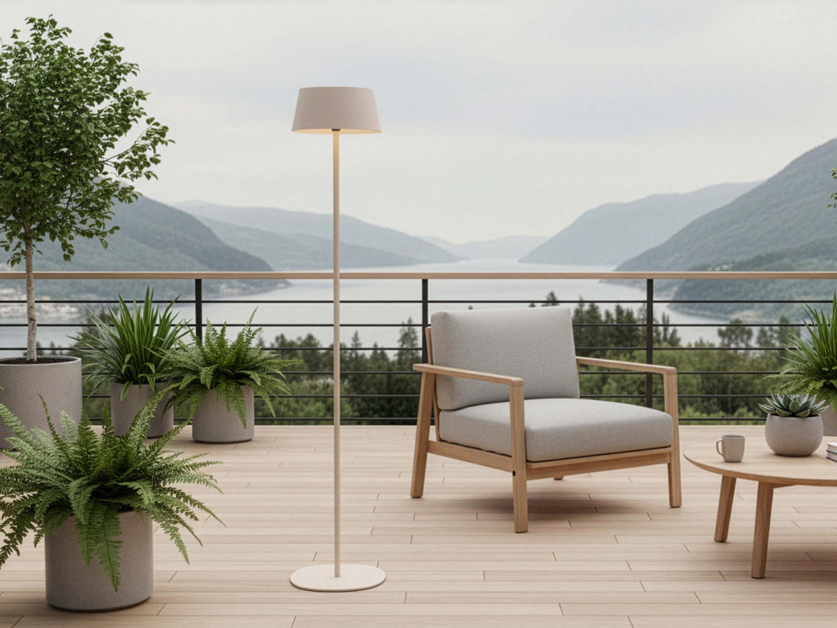 LED-STEHLEUCHTE Solar Outdoor bis zu 120cm Metall beige - Beige, Metall (23/23/120cm) - Northpoint
