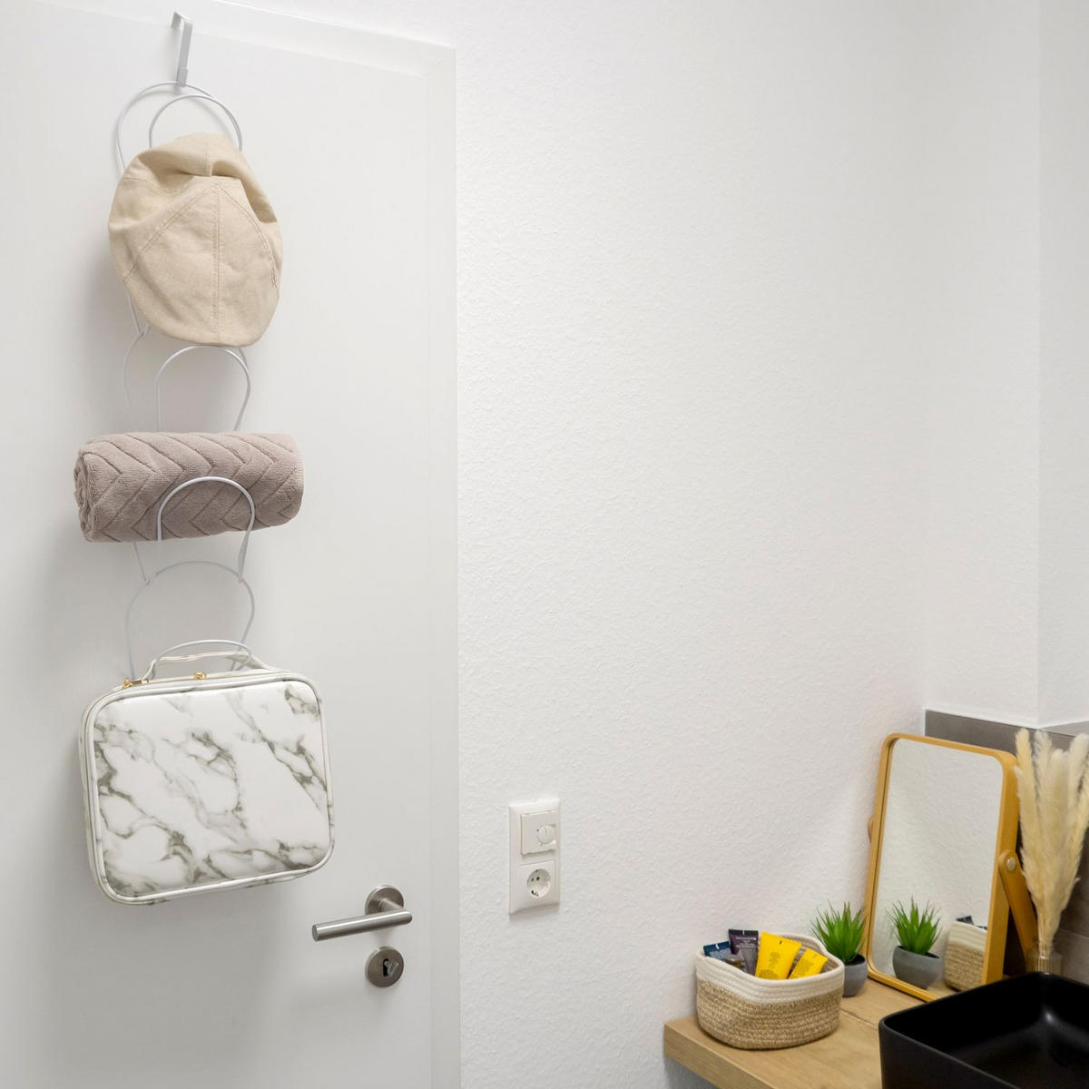 HUT STÄNDER - Weiß, Metall (16.9/78/16.9cm) - Intirilife