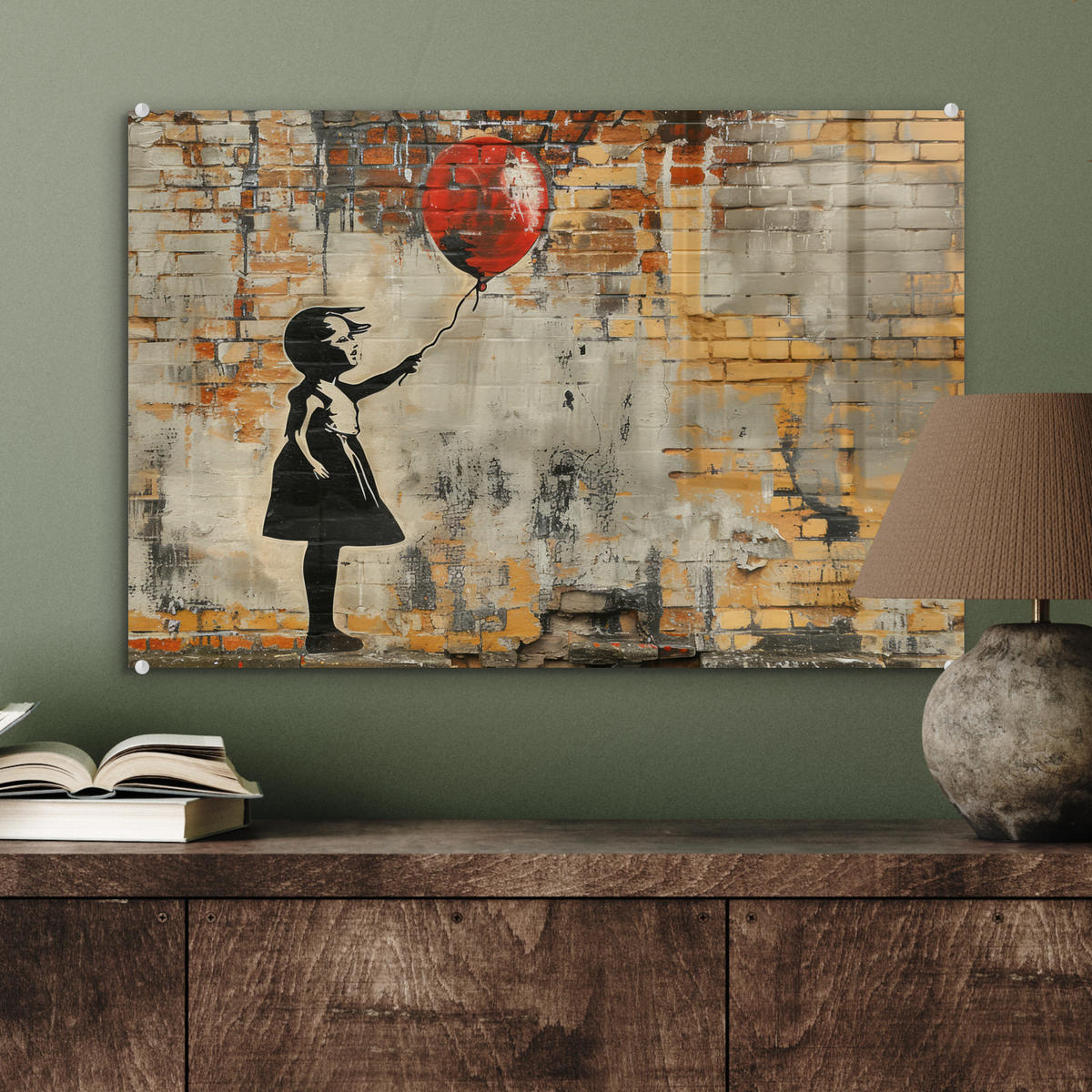 ACRYLGLASBILD Graffiti - Banksy - Mädchen - Straßenkunst 60x40 cm - Sandfarben, Glas (60/40cm) - MuchoWow