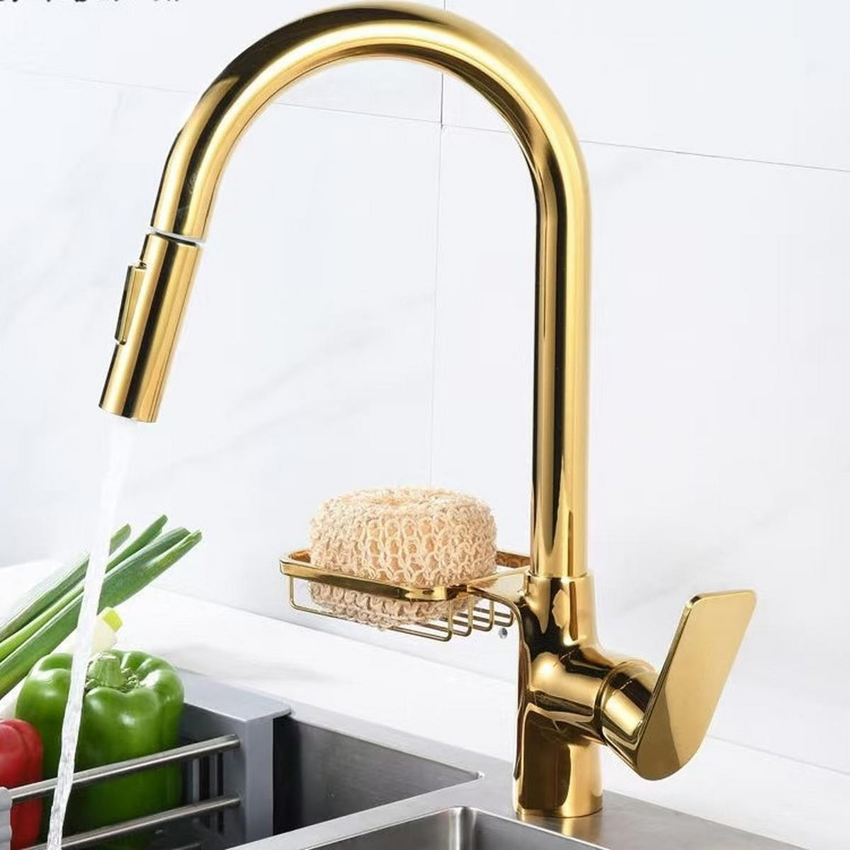 KÜCHENARMATUR mit Korb und Schlauch, 42 cm hoch, gold - Goldfarben, Metall (24/6/15cm) - Vallsero