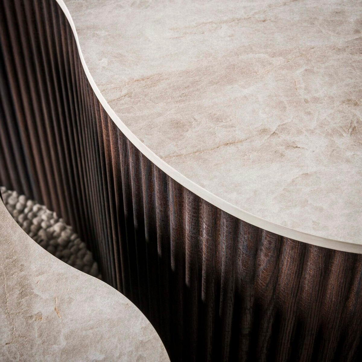 COUCHTISCH CERAMO MEDIO 2-teilige organische Lounge-Tische im Monolith-Design - Dunkelbraun/Beige, Keramik (90/85/39cm) - alesvelt
