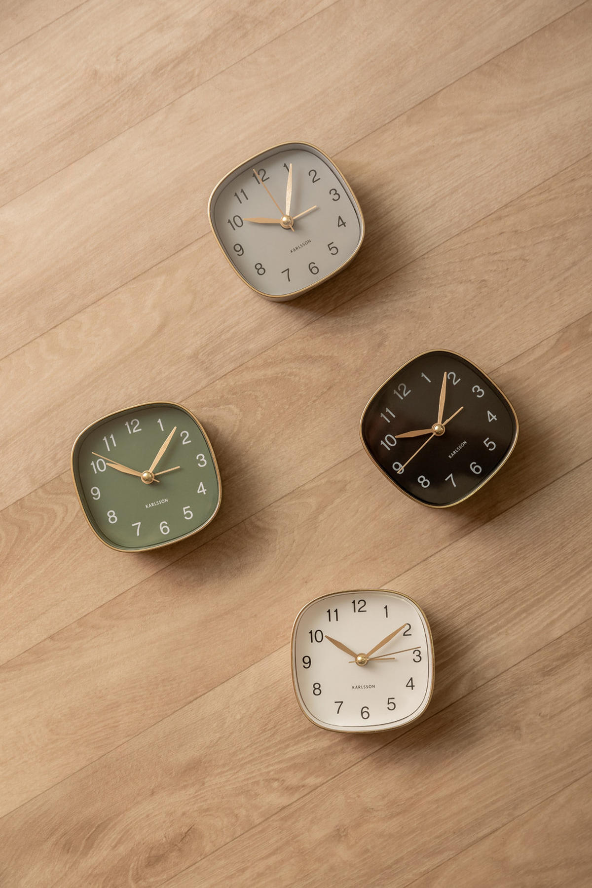 WECKER Travel 8.5/8.5/8.5 cm - Grau, Kunststoff (8.5/8.5/8.5cm) - Karlsson