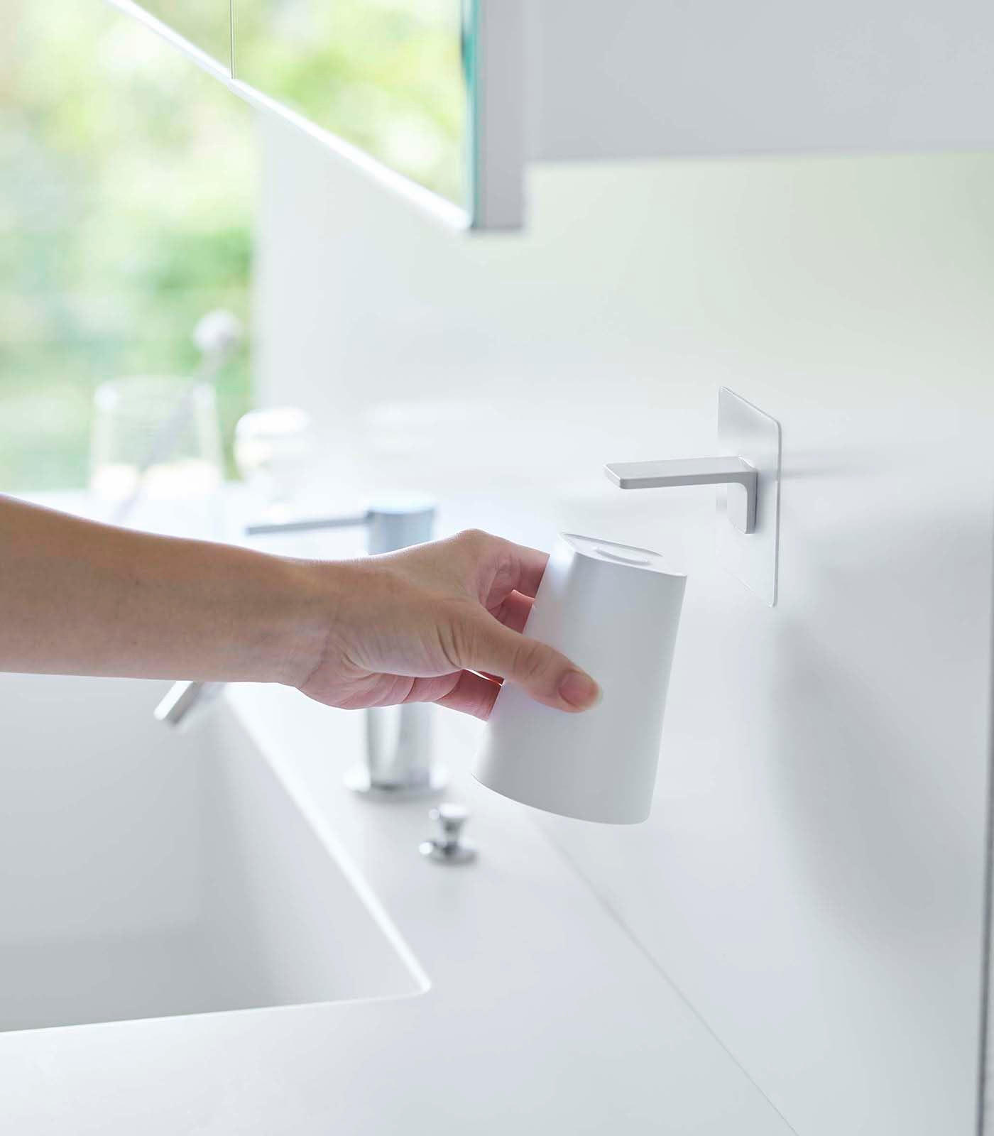 BECHERHALTER Film Hook 5487 - Weiß, Kunststoff (7/9.5/7cm) - Yamazaki