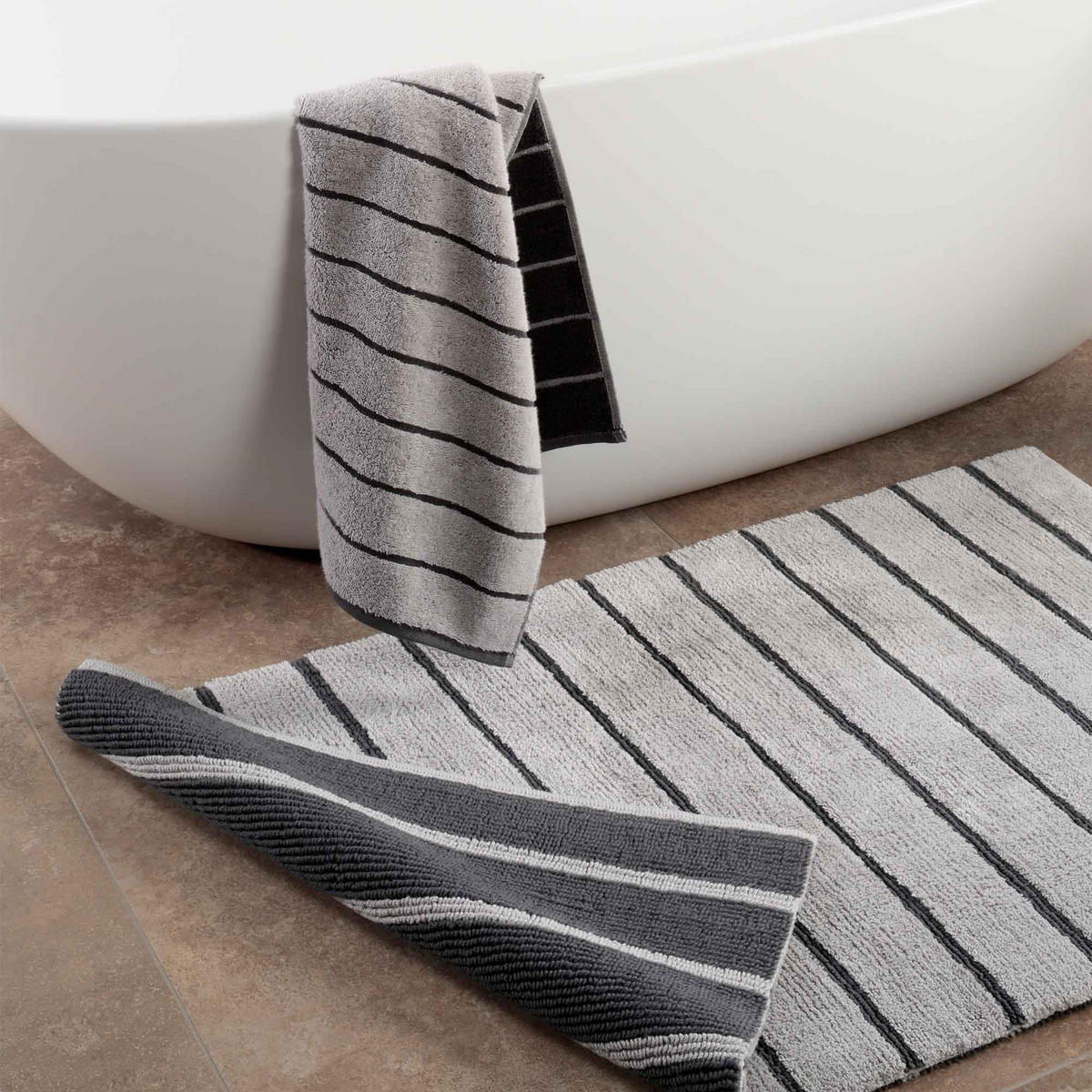 DUSCHTUCH BALANCE DOUBLEFACE 6232 PLATIN - 77 - Grau, Textil (80/150cm) - Cawoe
