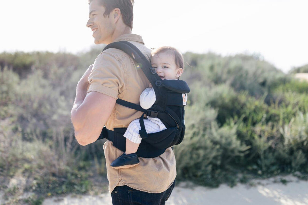 KENGUR NOSILJKA  OMNI 360 COOL AIR  - crna, Osnovno, tekstil (1,00kg) - Ergo Baby