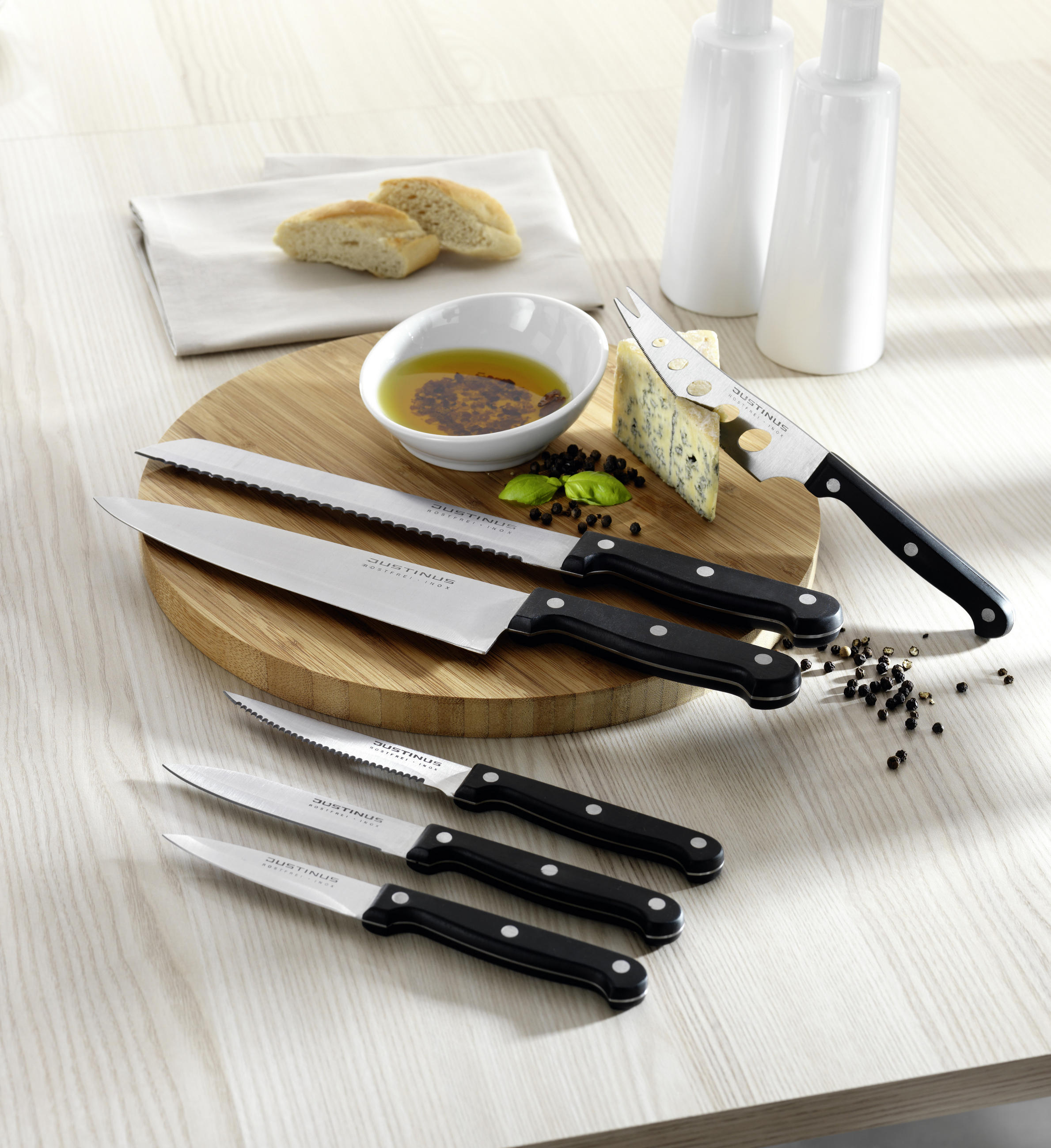 BROTMESSER Küchenchef 33 cm - Edelstahlfarben/Schwarz, Basics, Kunststoff/Metall (33cm) - Justinus