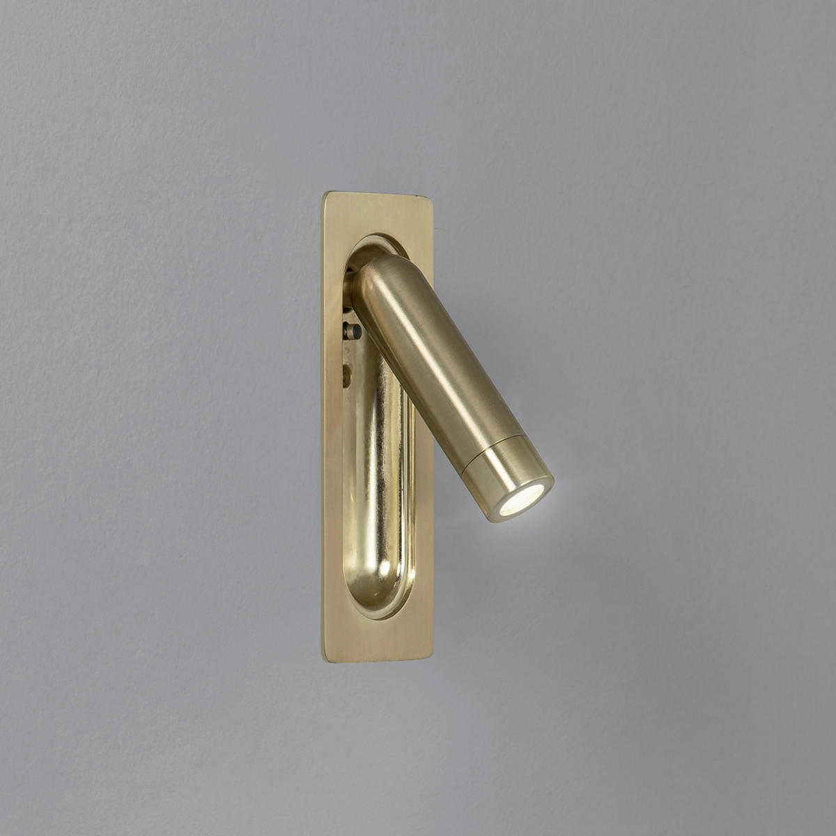 LED-WANDLEUCHTE 6,7/2,8/16,9 cm   - Transparent/Goldfarben, Design, Kunststoff/Metall (6,7/2,8/16,9cm)