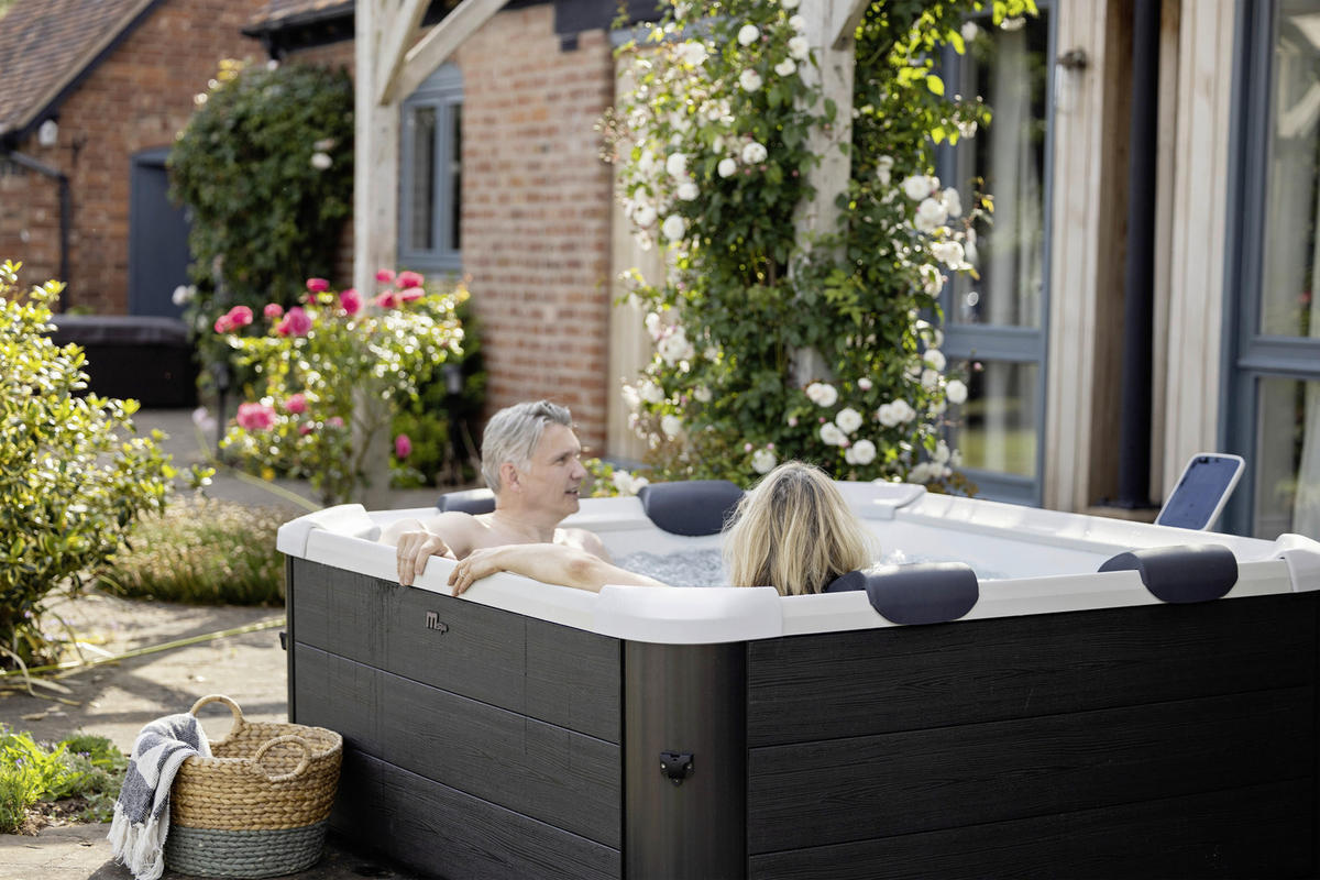 WHIRLPOOL MSPA F-OS063W 160/160/65 cm  - Grau, Trend, Kunststoff (160/160/65cm)
