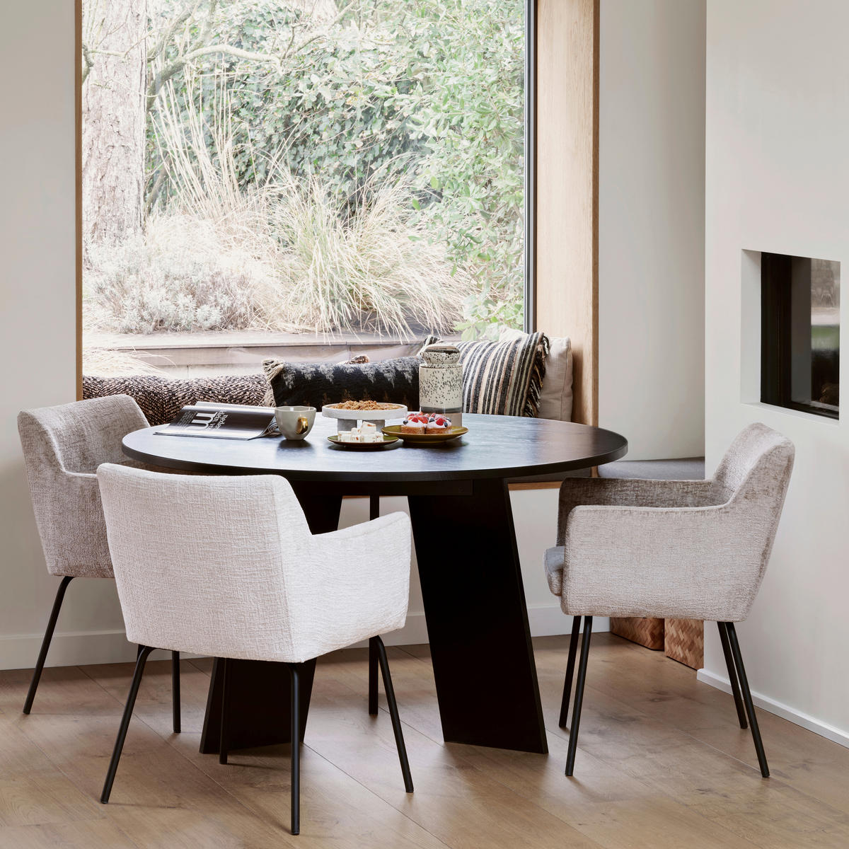 ESSTISCH in Holz 129/129/75 cm  - Schwarz, MODERN, Holz (129/129/75cm) - Livetastic