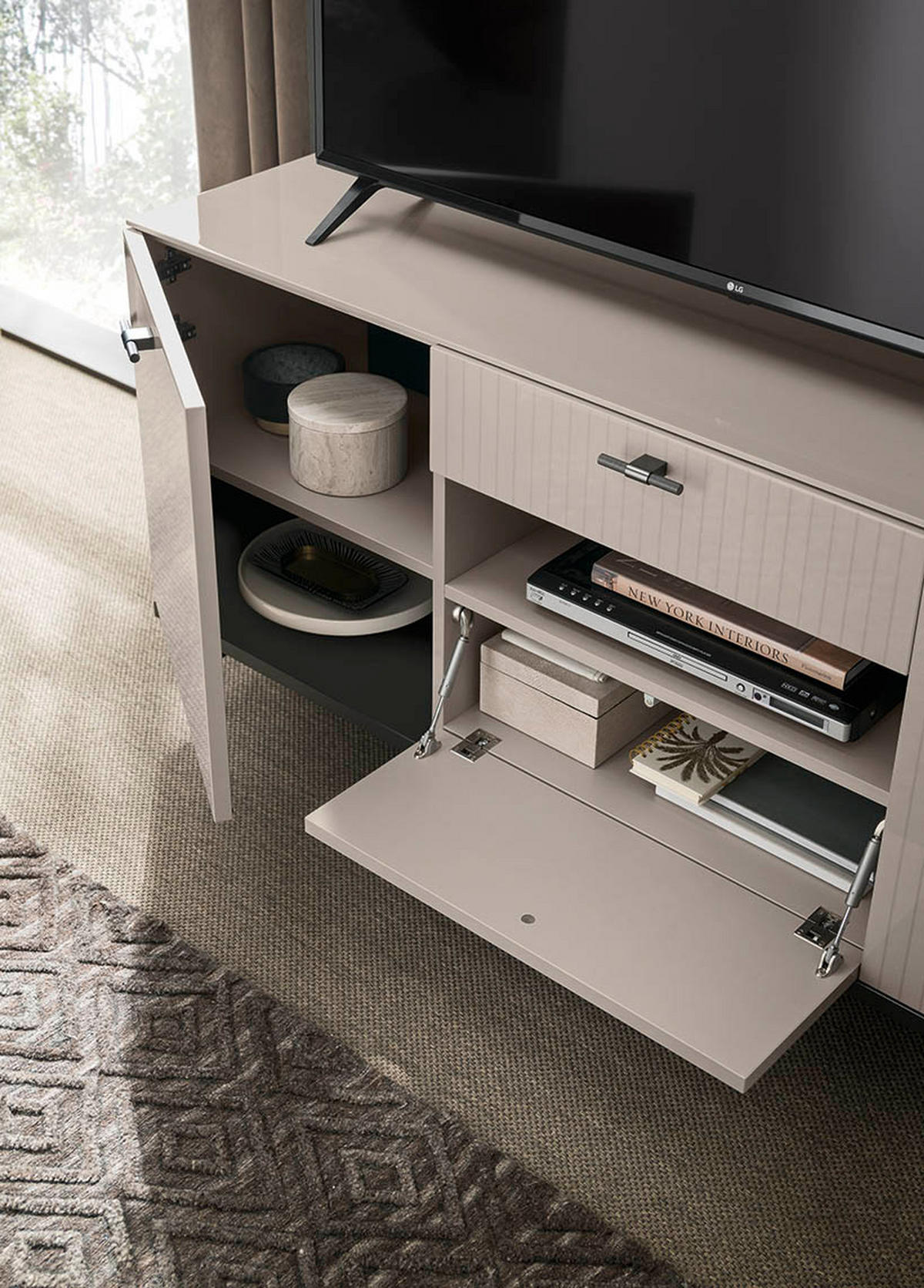 TV-ELEM 165/74,5/47,3 cm  - Lifestyle (165/74,5/47,3cm) - Novel