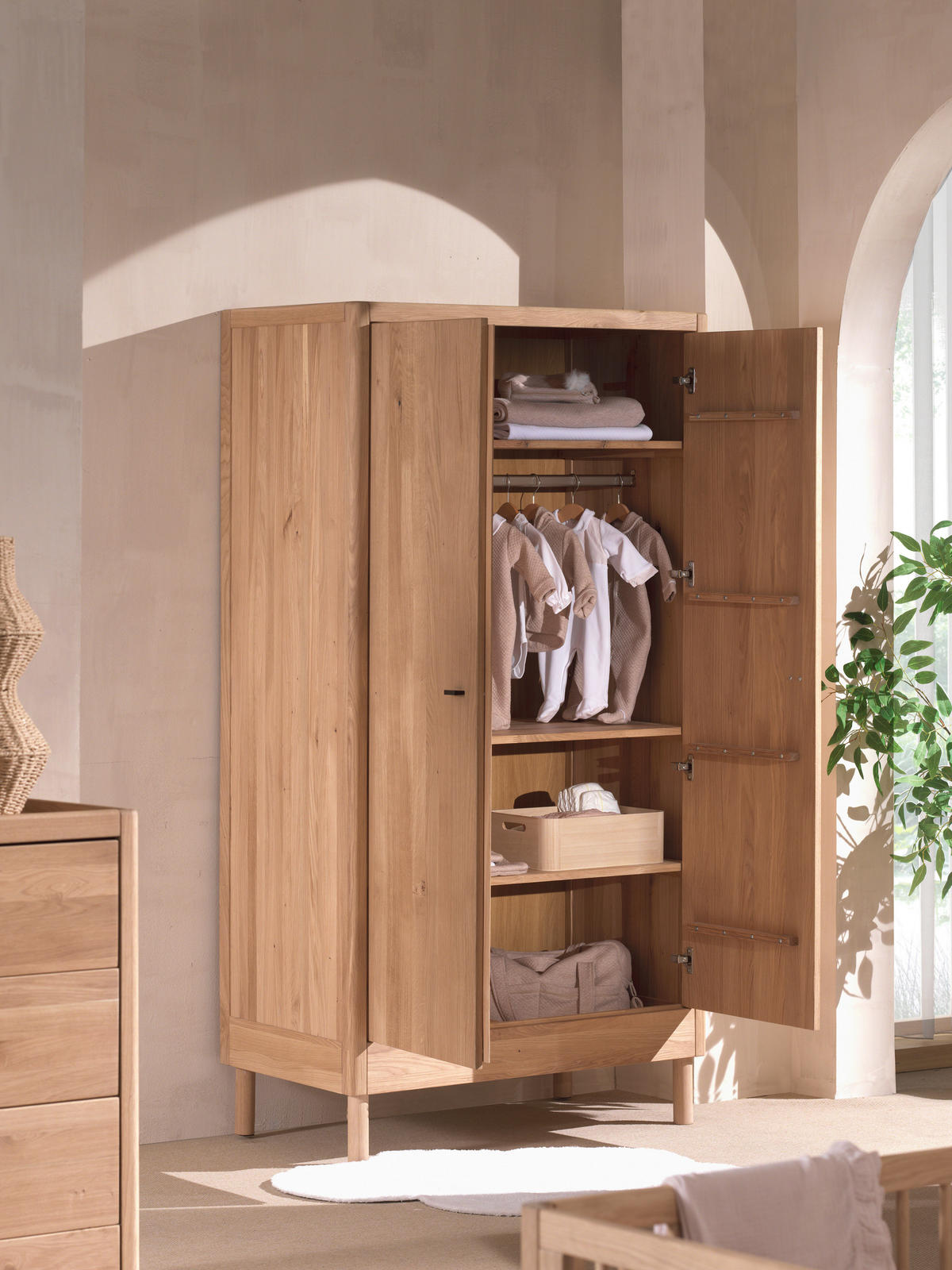 DREHTÜRENSCHRANK 2-türig Eiche massiv Naturfarben  - Schwarz/Naturfarben, MODERN, Holz/Metall (100/190/55cm) - MID.YOU
