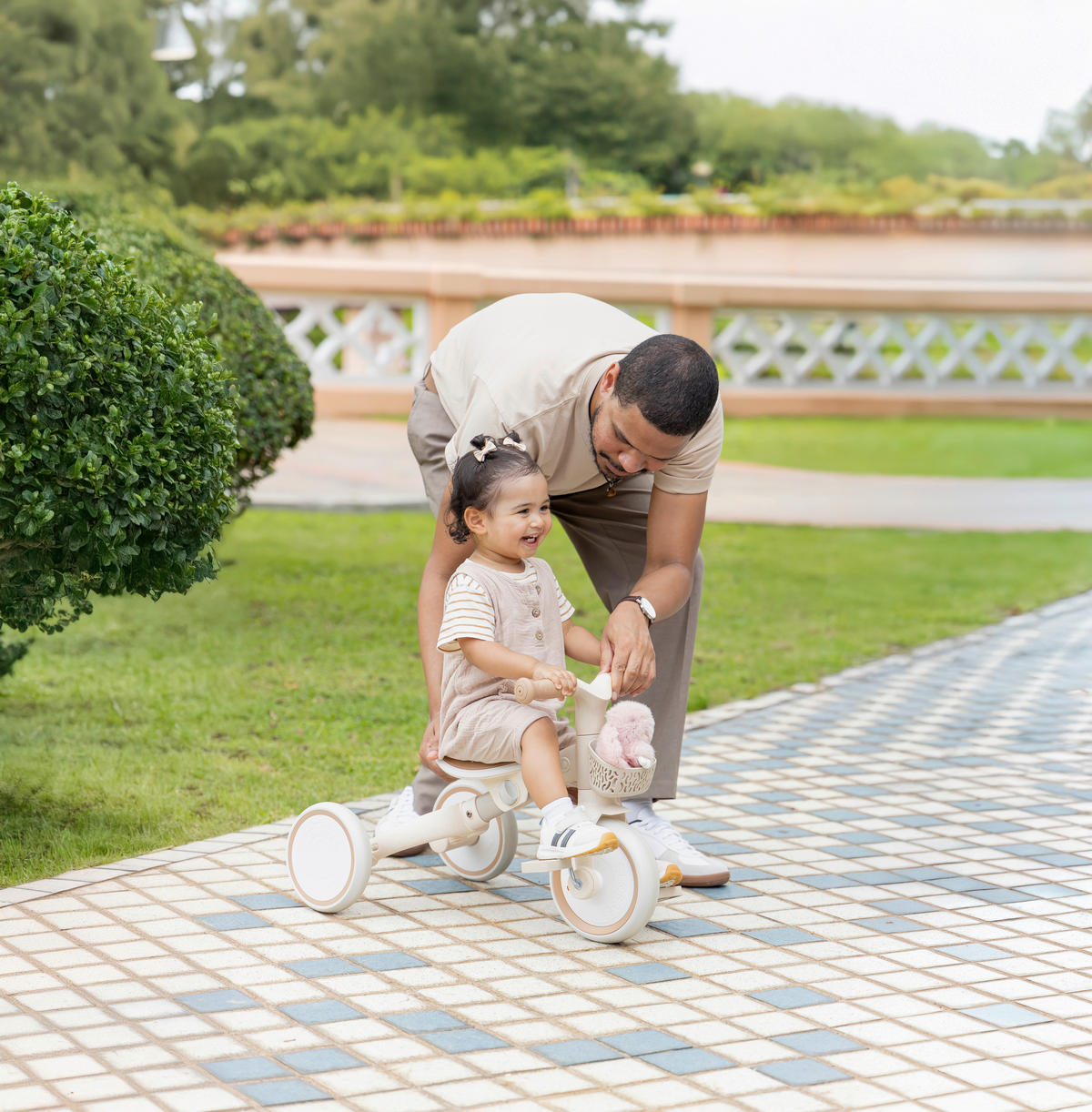 DREIRAD LEARNING TRIKE 2in1 PLUS ECO  - Taupe, Basics, Kunststoff (62.2/42,1/84,3kg) - GLOBBER